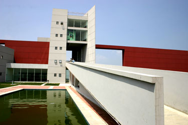 cuverie du Centre d’Expérimentation sino-français à Hebei, Chine